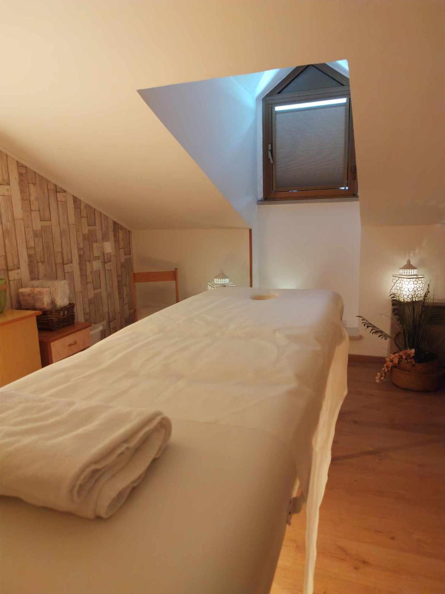 Campodonico  Hotel Pineta Ristorante Country House In Fabriano מראה חיצוני תמונה